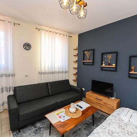 City Nest Shkoder Exterior photo