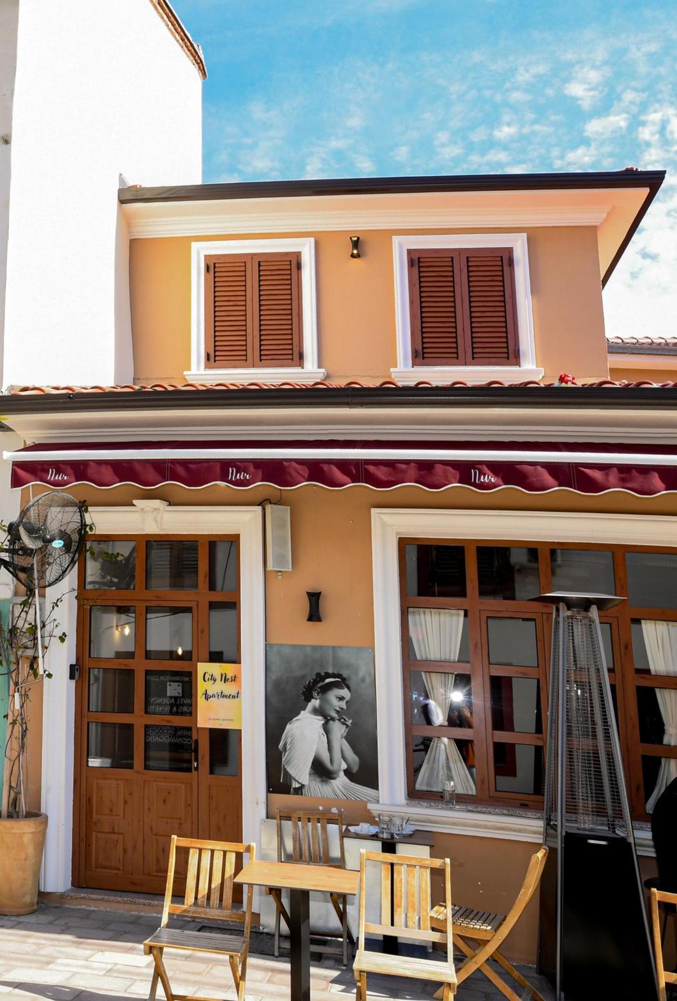 City Nest Shkoder Exterior photo